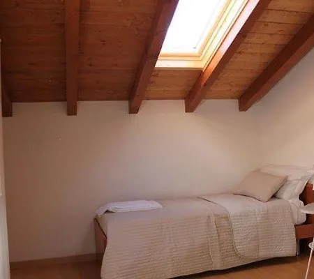 Apartamento In Mit Pool Und Grill