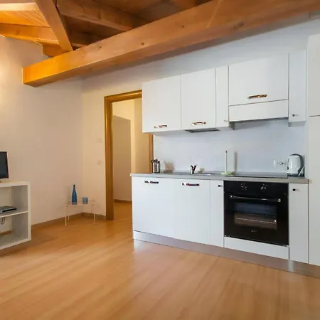 Appartement In Mit Pool Und Grill *