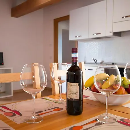 Appartement In Mit Pool Und Grill